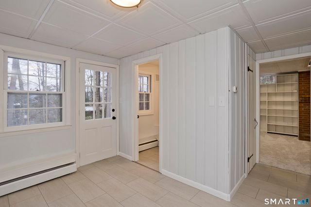 49 Carver Circle, Simsbury, CT 06070