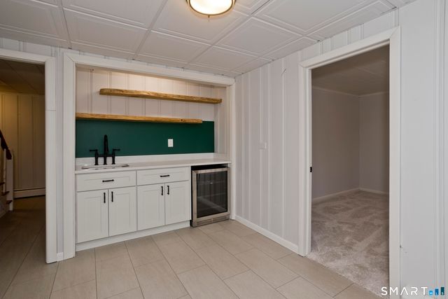 49 Carver Circle, Simsbury, CT 06070