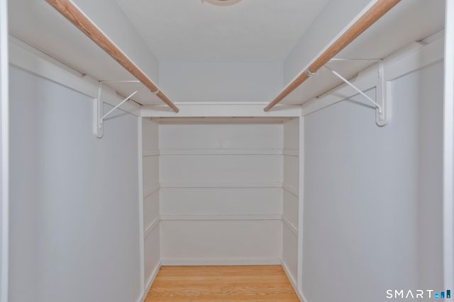 49 Carver Circle, Simsbury, CT 06070