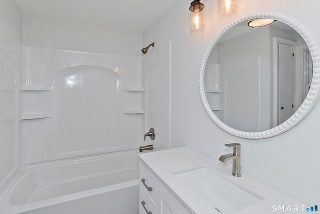 49 Carver Circle, Simsbury, CT 06070