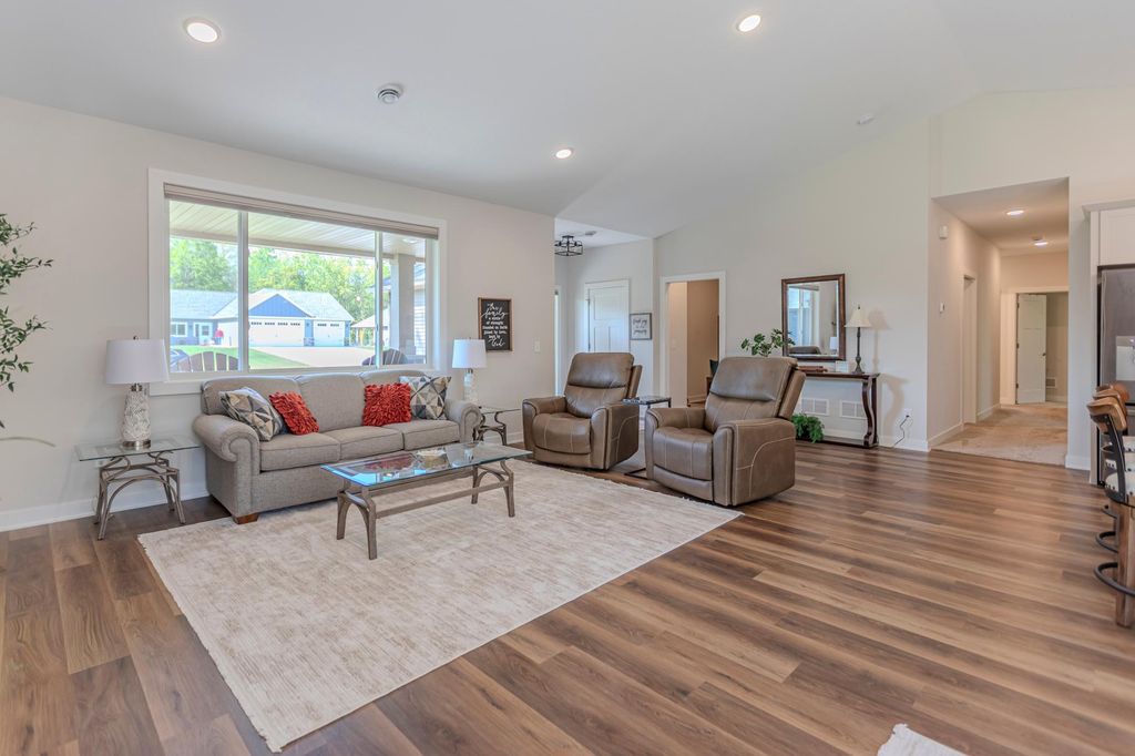4704 381st Trail, North Branch, MN 55056 — photo 5