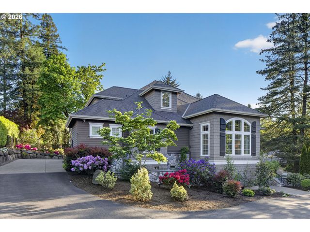 2518 WEMBLEY PARK Rd, Lake Oswego, OR 97034