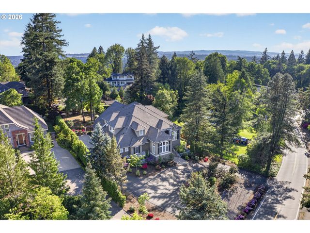 2518 WEMBLEY PARK Rd, Lake Oswego, OR 97034