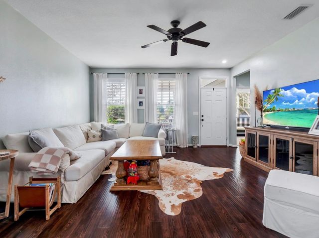 2436 Rain Lily Way, Tallahassee, FL 32311