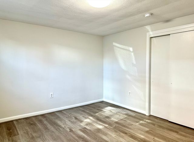 206 High St 7, Waltham, MA 02453