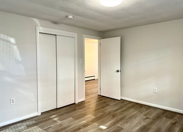 206 High St 7, Waltham, MA 02453