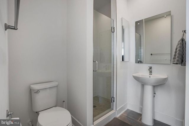 3509 SUTTON HEIGHTS CIR, Fairfax, VA 22031