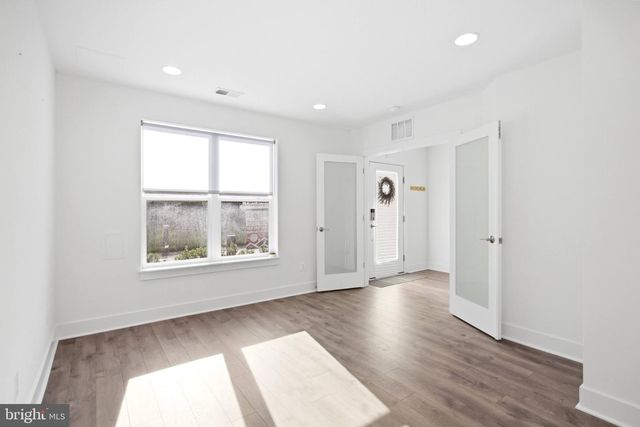 3509 SUTTON HEIGHTS CIR, Fairfax, VA 22031