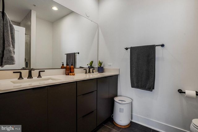 3509 SUTTON HEIGHTS CIR, Fairfax, VA 22031