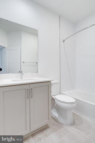 3509 SUTTON HEIGHTS CIR, Fairfax, VA 22031