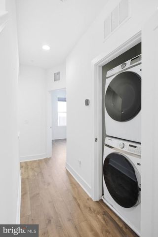 3509 SUTTON HEIGHTS CIR, Fairfax, VA 22031
