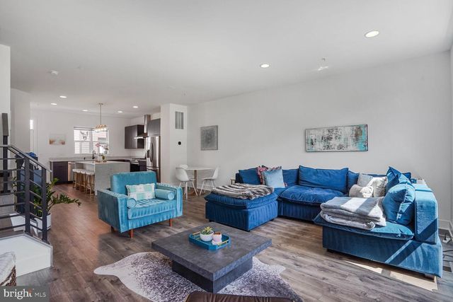 3509 SUTTON HEIGHTS CIR, Fairfax, VA 22031