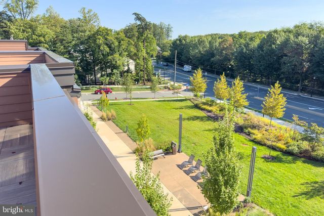 3509 SUTTON HEIGHTS CIR, Fairfax, VA 22031