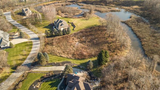 390 Saint Andre Drive, Valparaiso, IN 46383