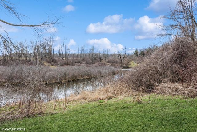 390 Saint Andre Drive, Valparaiso, IN 46383
