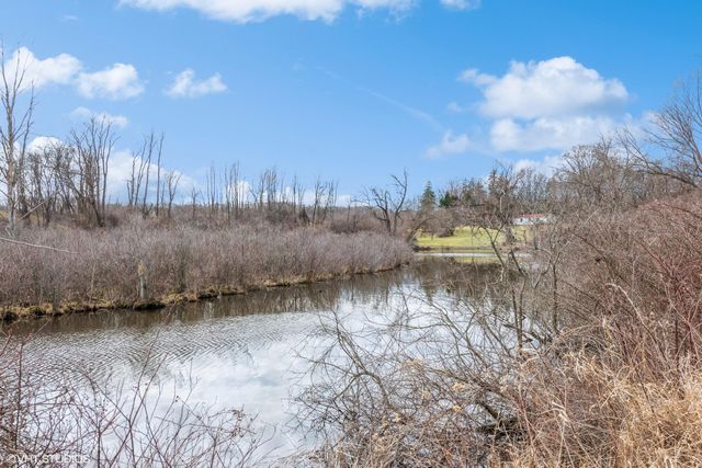 390 Saint Andre Drive, Valparaiso, IN 46383