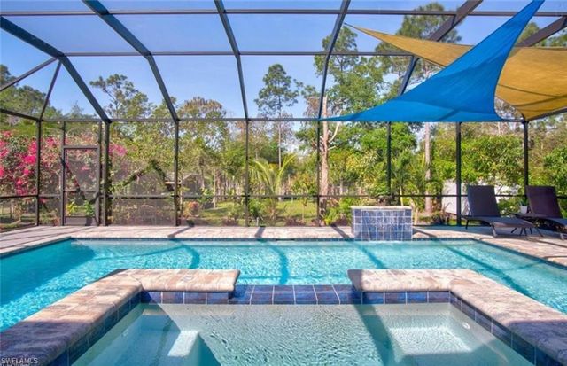 3111 4th ST NW, Naples, FL 34120