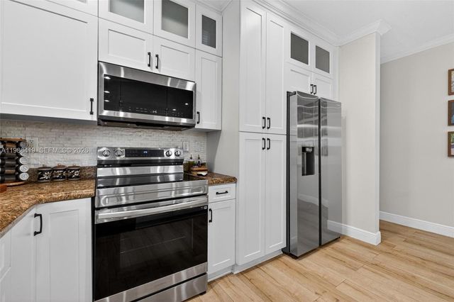 15874 SW 138th Ter 2, Miami, FL 33196