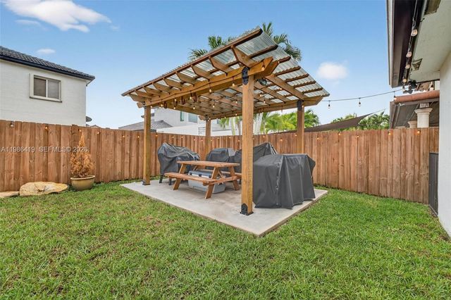 15874 SW 138th Ter 2, Miami, FL 33196