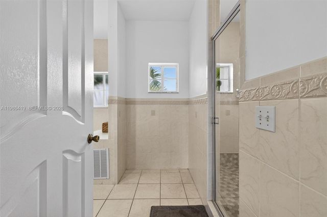 15874 SW 138th Ter 2, Miami, FL 33196