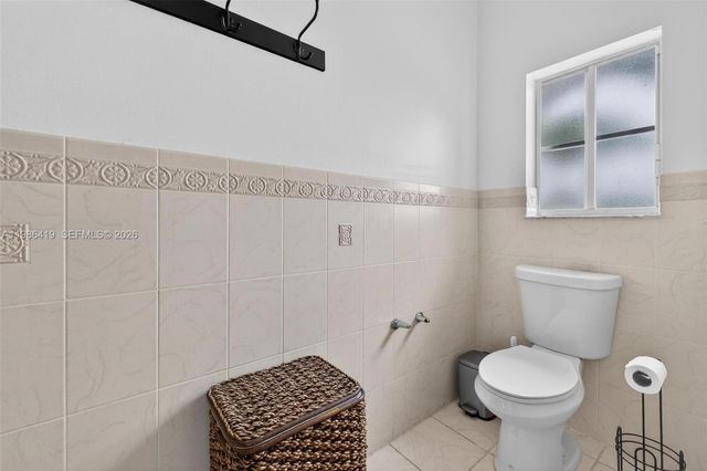 15874 SW 138th Ter 2, Miami, FL 33196