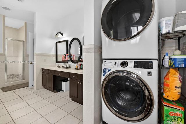 15874 SW 138th Ter 2, Miami, FL 33196