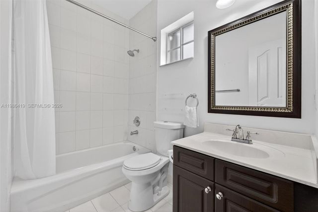 15874 SW 138th Ter 2, Miami, FL 33196