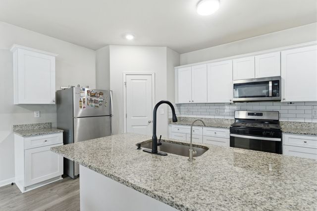 2210 Cancellara Ct, Murfreesboro, TN 37127