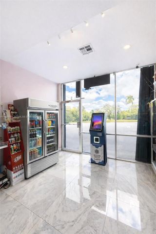 7842 Coral Way, Miami, FL 33155