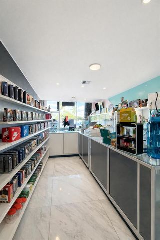 7842 Coral Way, Miami, FL 33155