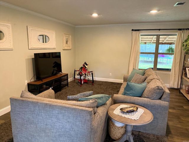 542 Jason St., Clinton, AR 72031