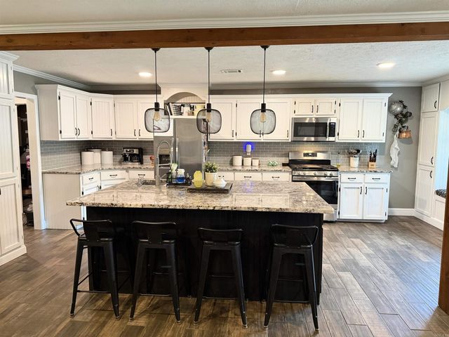 542 Jason St., Clinton, AR 72031