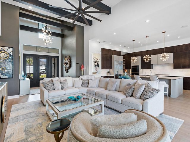 1095 BLUE SHELL LOOP, Sarasota, FL 34240