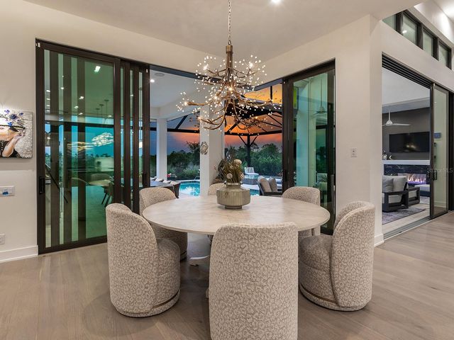 1095 BLUE SHELL LOOP, Sarasota, FL 34240