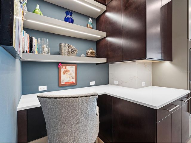 1095 BLUE SHELL LOOP, Sarasota, FL 34240