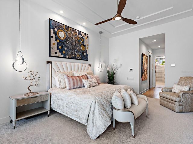 1095 BLUE SHELL LOOP, Sarasota, FL 34240