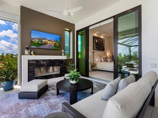 1095 BLUE SHELL LOOP, Sarasota, FL 34240