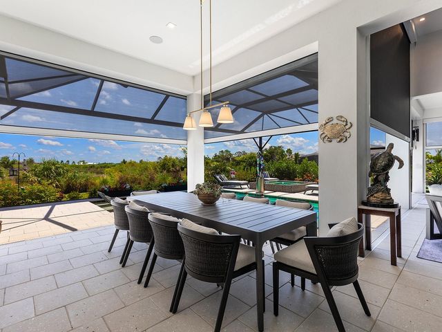 1095 BLUE SHELL LOOP, Sarasota, FL 34240