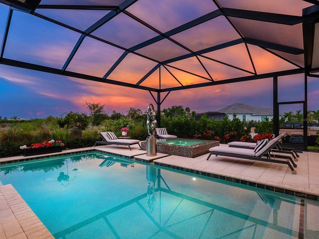 1095 BLUE SHELL LOOP, Sarasota, FL 34240