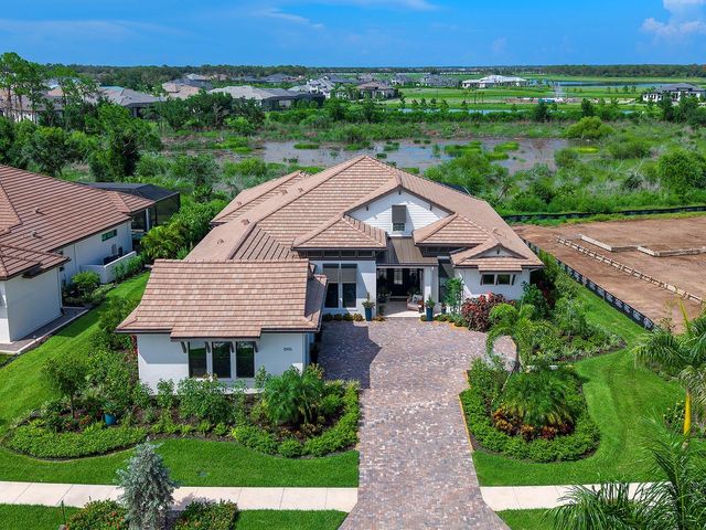 1095 BLUE SHELL LOOP, Sarasota, FL 34240