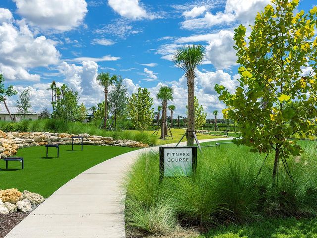 1095 BLUE SHELL LOOP, Sarasota, FL 34240