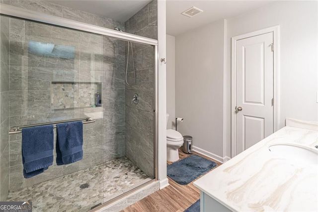 4200 Chatham Ridge Drive, Buford, GA 30518