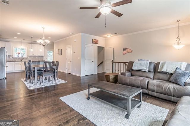 4200 Chatham Ridge Drive, Buford, GA 30518