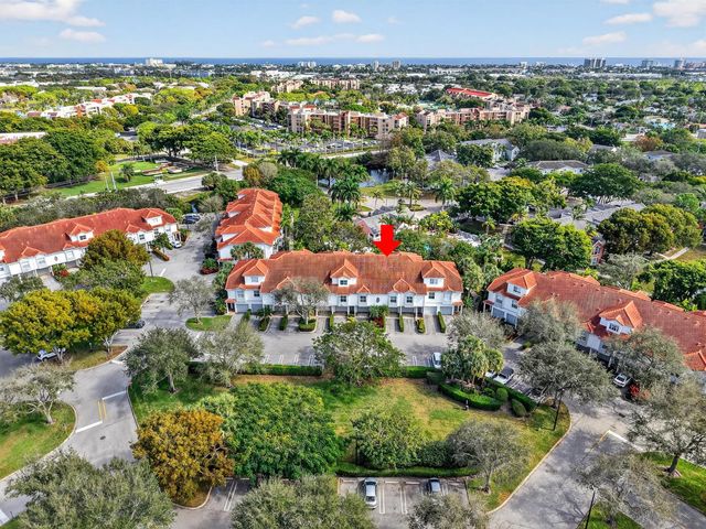 2022 Alta Meadows Lane 607, Delray Beach, FL 33444