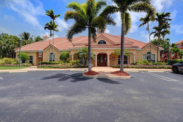 2022 Alta Meadows Lane 607, Delray Beach, FL 33444
