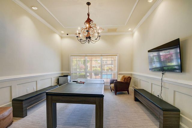 2022 Alta Meadows Lane 607, Delray Beach, FL 33444