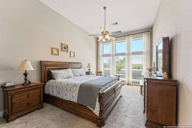 581 Vale Ct, New Braunfels, TX 78132