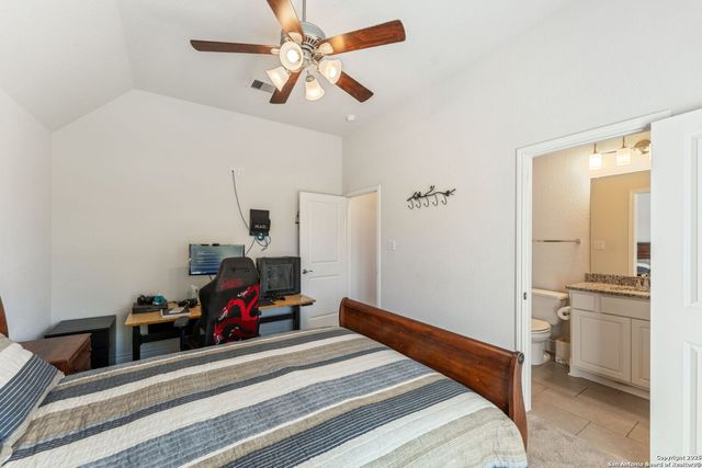 581 Vale Ct, New Braunfels, TX 78132