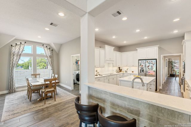 581 Vale Ct, New Braunfels, TX 78132