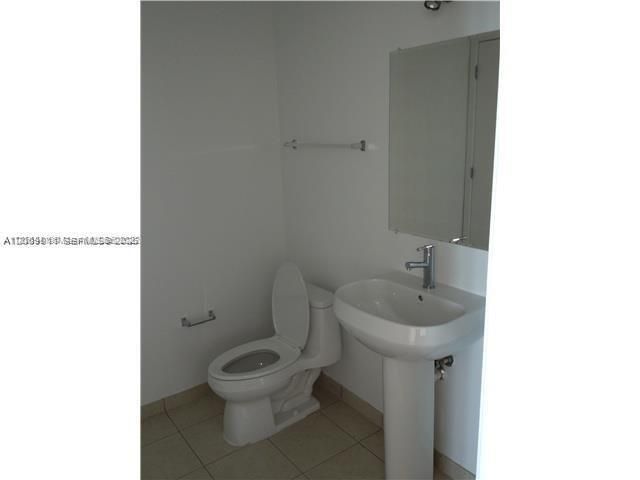 3301 NE 1 AV H2005, Miami, FL 33137